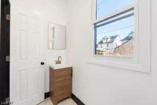 854 S 14th St, Newark, NJ 07108 - Photo 14