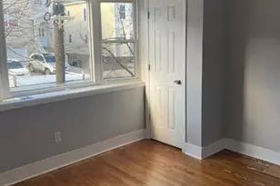 543 Court St, Elizabeth, NJ 07206 - Photo 2