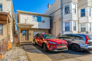 553 Fulton St, Elizabeth, NJ 07206 - Photo 2