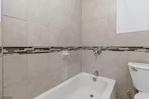 459 Norwood St, East Orange, NJ 07018 - Photo 14