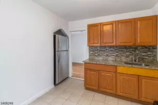 459 Norwood St, East Orange, NJ 07018 - Photo 10