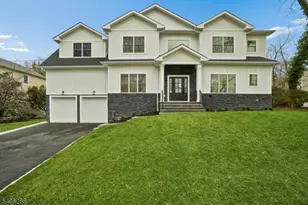 19 Tilden Ct, Livingston, NJ 07039 - Photo 1