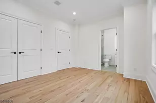 19 Tilden Ct, Livingston, NJ 07039 - Photo 32