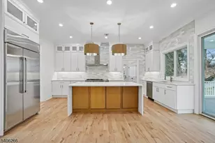 19 Tilden Ct, Livingston, NJ 07039 - Photo 12