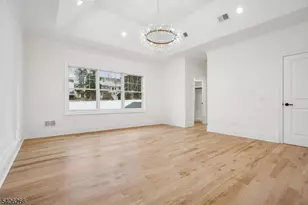 19 Tilden Ct, Livingston, NJ 07039 - Photo 20