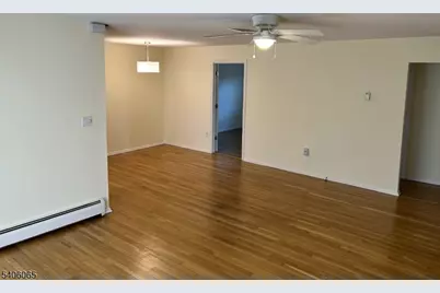 320 South Street #E, Morristown, NJ 07960 - Photo 2