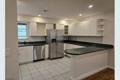 89 Sumo Village Ct, Newark, NJ 07114 - Photo 18