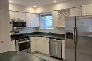 89 Sumo Village Ct, Newark, NJ 07114 - Photo 20