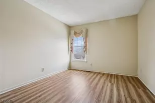 82 Castleton Rd, Montgomery Township, NJ 08540 - Photo 20