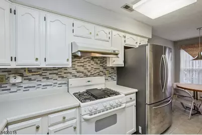 82 Castleton Rd, Montgomery Township, NJ 08540 - Photo 10