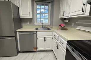 95 Jamestown Rd, Bernards Township, NJ 07920 - Photo 12