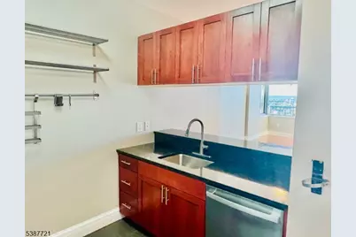 1 1806 Spring St #1806, New Brunswick, NJ 08901 - Photo 6