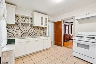 193 Hoffman Blvd, East Orange, NJ 07017 - Photo 10