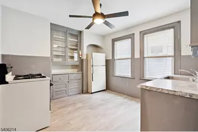 193 Hoffman Blvd, East Orange, NJ 07017 - Photo 20