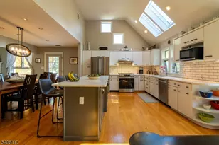 9 Wayside Ln, Clinton Township, NJ 08833 - Photo 8