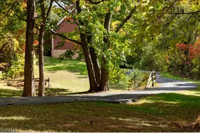 9 Wayside Ln, Clinton Township, NJ 08833 - Photo 32