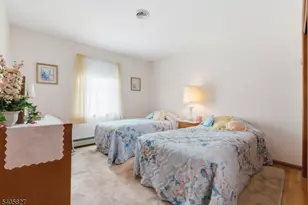 33 Edgemere Terrace, Washington Township, NJ 07882 - Photo 18