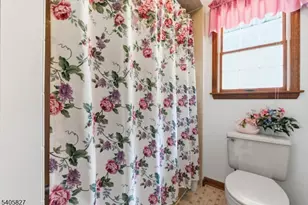 33 Edgemere Terrace, Washington Township, NJ 07882 - Photo 14