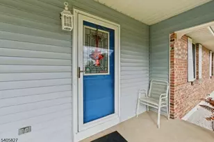 33 Edgemere Terrace, Washington Township, NJ 07882 - Photo 4