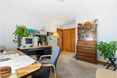 33 Edgemere Ter, Washington Township, NJ 07882 - Photo 20