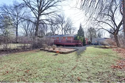 11 Kenneth Rd, Montclair, NJ 07043 - Photo 38