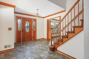 99 Beechwood Cir, Hillsborough Township, NJ 08844 - Photo 4