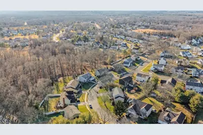 99 Beechwood Cir, Hillsborough Township, NJ 08844 - Photo 48