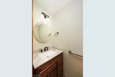 99 Beechwood Cir, Hillsborough Township, NJ 08844 - Photo 18