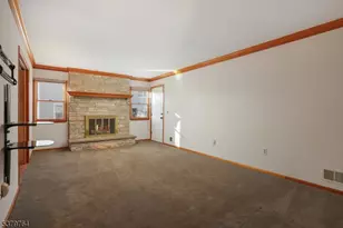 99 Beechwood Cir, Hillsborough Township, NJ 08844 - Photo 10