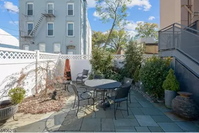 94 Walnut St Unit #2, Montclair, NJ 07042 - Photo 24