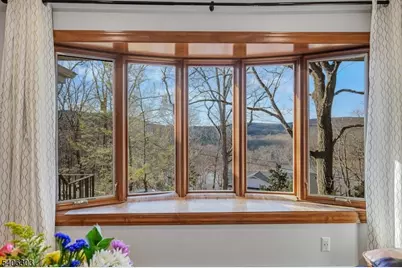 25 Sunset Trl, Rockaway Township, NJ 07866 - Photo 8