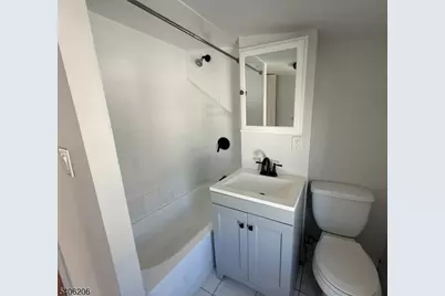 18 Lexington Ave #3F, Montclair, NJ 07042 - Photo 6