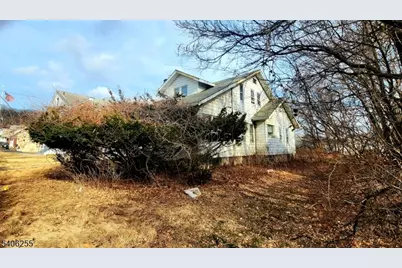 518 W Broadway, Haledon, NJ 07508 - Photo 2