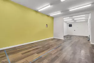 647 Scotland Rd, Orange, NJ 07050 - Photo 10