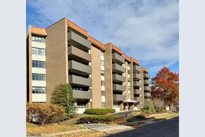 1 Euclid Ave, Apt 5B, Summit, NJ 07901 - Photo 1