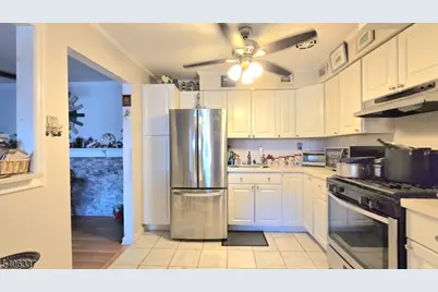 290 Hoover Ave #9, Bloomfield, NJ 07003 - Photo 2