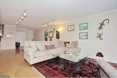 521 Piermont Ave #403A, River Vale Township, NJ 07675 - Photo 12