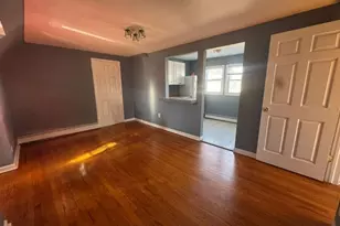 2505 Girard Pl, Union Township, NJ 07083 - Photo 8