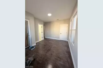 69 Brookdale Ave #2L, Newark, NJ 07106 - Photo 4