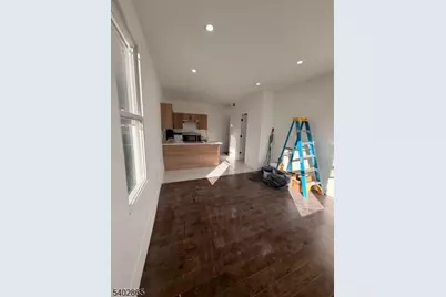 69 Brookdale Ave #2L, Newark, NJ 07106 - Photo 6