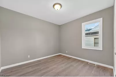 28 Madison Ave, Woodbridge Township, NJ 07001 - Photo 18