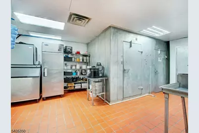 78 E Cherry St, Rahway, NJ 07065 - Photo 16