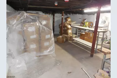 207 E 15th St, Paterson, NJ 07524 - Photo 12