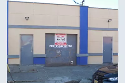 207 E 15th St, Paterson, NJ 07524 - Photo 2