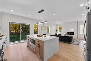 151 Little Falls Rd, Cedar Grove, NJ 07009 - Photo 12