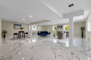 151 Little Falls Rd, Cedar Grove, NJ 07009 - Photo 38