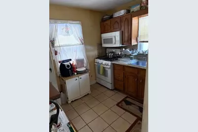 2745 Vauxhall Rd, Union Township, NJ 07083 - Photo 14