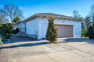 18 Cortelyous Ln, Franklin Township, NJ 08873 - Photo 28