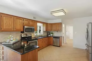 8 Bronson Way, Montgomery Township, NJ 08558 - Photo 16