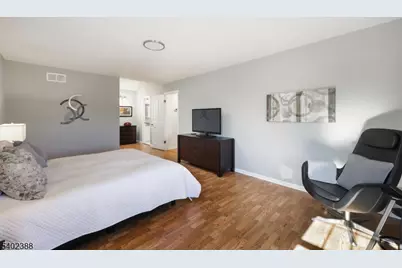 8 Bronson Way, Montgomery Township, NJ 08558 - Photo 26